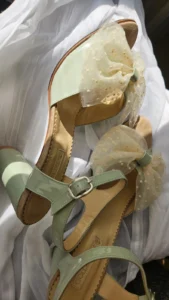 goldenbeeshoes-0003-06